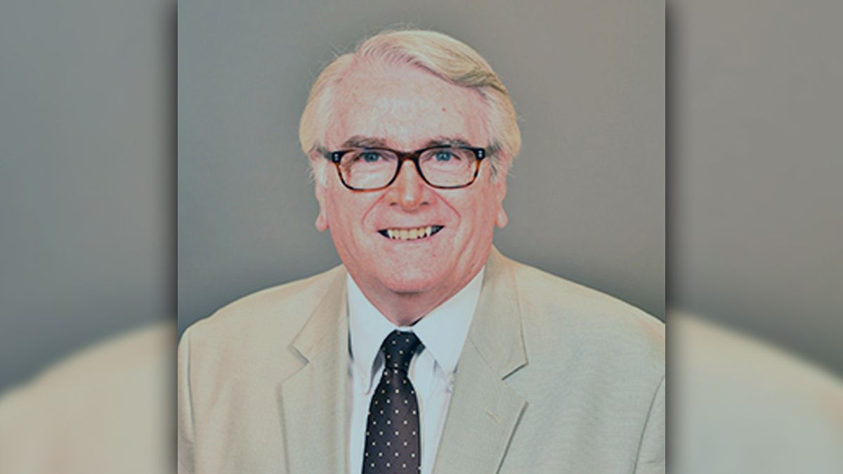 Dr. Stan Maynard